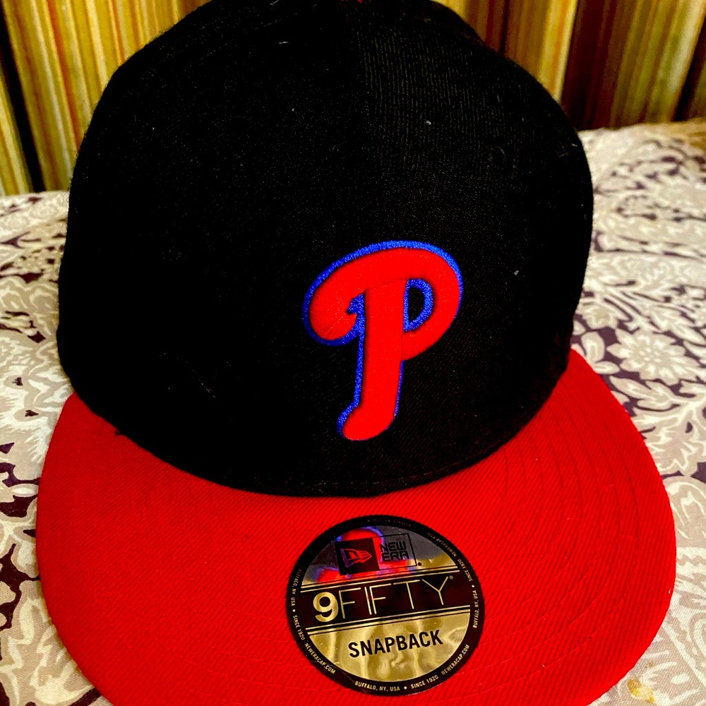 Philadelphia Phillies New Era brand new baseball cap. 9 Fifty SnapBack